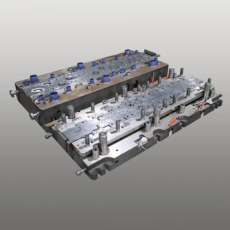 قالب تقدمي مزدوج الصف للمحرك المغلف