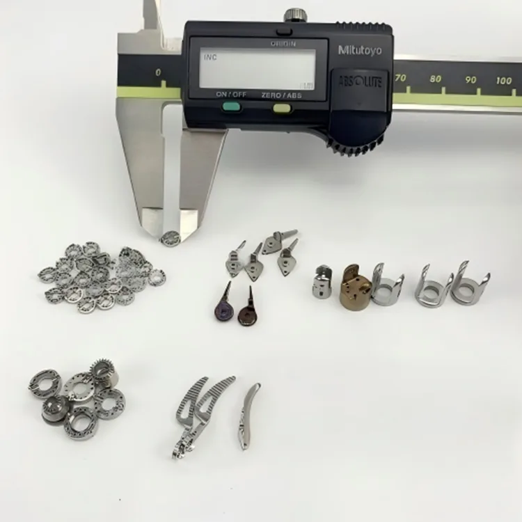 أجزاء غلاف المعدات الطبية